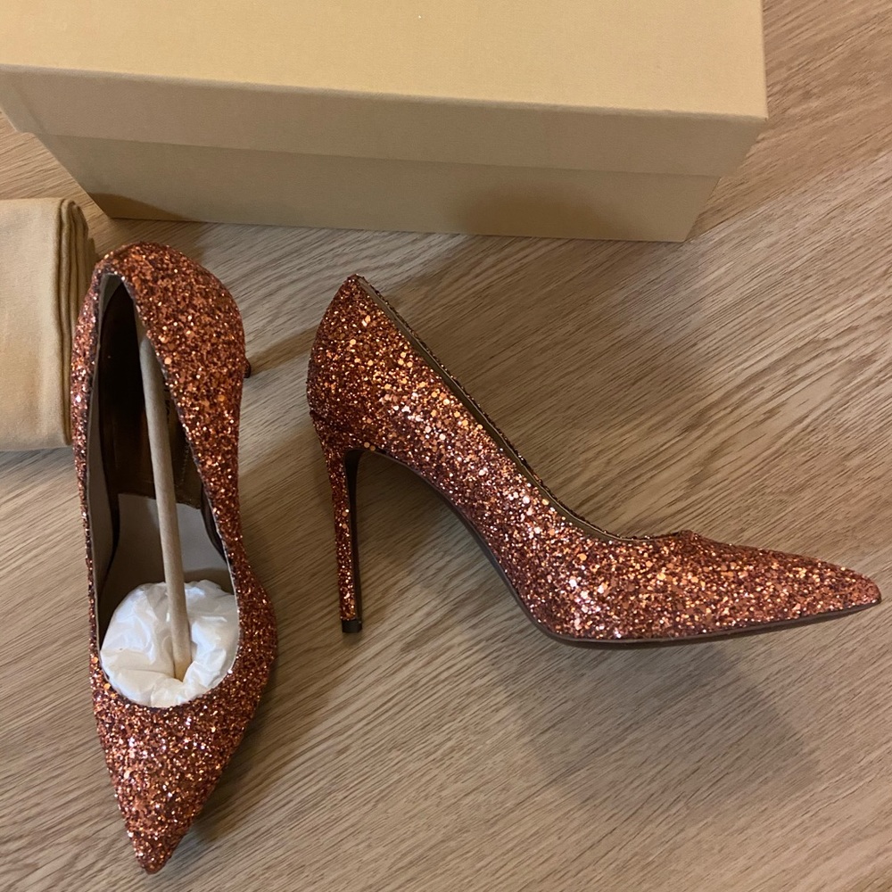 Michael Kors collection glitter pump - Picture 2 of 9